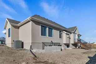 8687 S Rock Lk Ct, West Jordan, UT 84081 - Photo 4