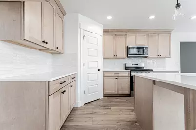 1442 W Boseman Way #615, Saratoga Springs, UT 84045 - Photo 4