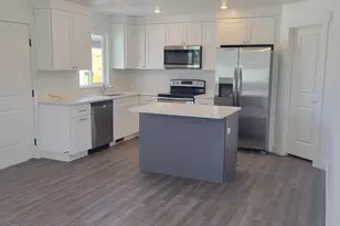 151 E 730 N, Tooele, UT 84074 - Photo 4