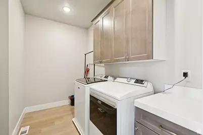 2044 S 4300 W, Taylor, UT 84401 - Photo 38