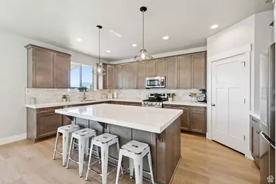 2044 S 4300 W, Taylor, UT 84401 - Photo 14