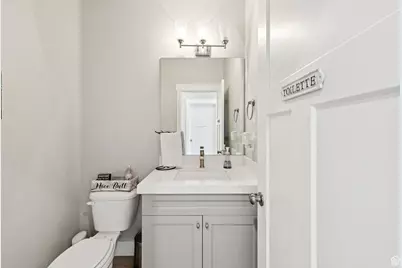 2044 S 4300 W, Taylor, UT 84401 - Photo 18