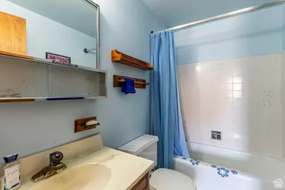 363 Oak Hill Dr, Tooele, UT 84074 - Photo 12