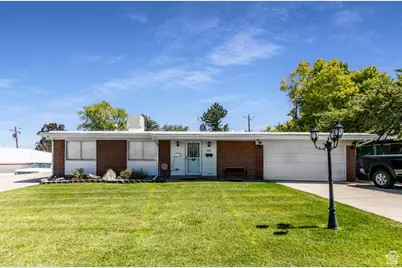 363 Oak Hill Dr, Tooele, UT 84074 - Photo 1