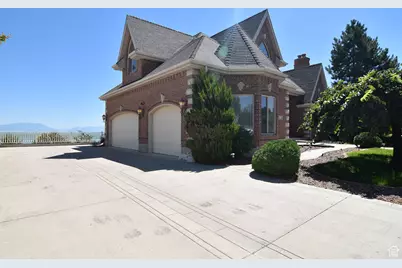 874 S Island Rd, Saratoga Springs, UT 84045 - Photo 2
