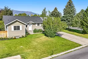 44 Wapiti Loop, Hyrum, UT 84319 - Photo 2