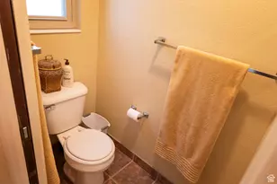 9673 S Chylene Dr, Sandy, UT 84092 - Photo 30