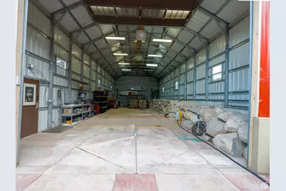 16535 S Redwood Rd W, Bluffdale, UT 84065 - Photo 8