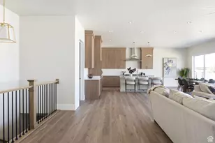 633 E Vandalay Ln E, Draper, UT 84020 - Photo 4