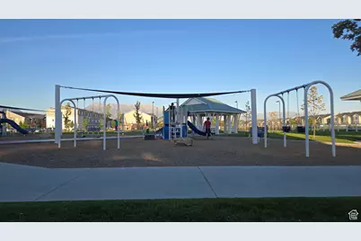 1048 E Scuttlebutt Ln, Saratoga Springs, UT 84045 - Photo 18