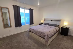 1048 E Scuttlebutt Ln, Saratoga Springs, UT 84045 - Photo 6