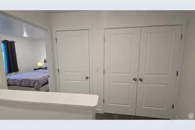 1048 E Scuttlebutt Ln, Saratoga Springs, UT 84045 - Photo 8