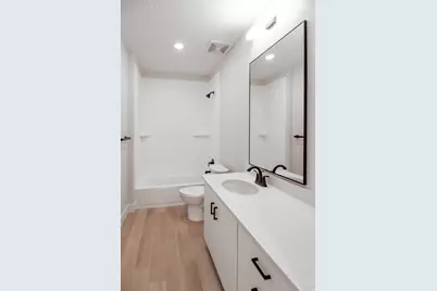 346 E 200 S #A207, Moab, UT 84532 - Photo 8