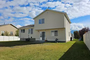 1984 S 1500 W, Woods Cross, UT 84087 - Photo 18