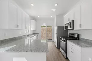 7291 Bald Eagle Way N, Eagle Mountain, UT 84005 - Photo 6