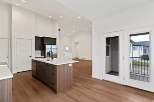 2519 W 2950 N, Farr West, UT 84404 - Photo 2