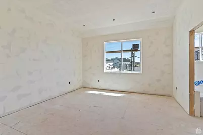 2519 W 2950 N, Farr West, UT 84404 - Photo 18