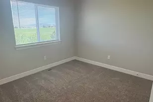 155 E 3100 N, Cedar City, UT 84721 - Photo 24