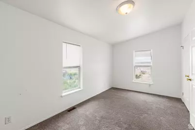 421 W Larson Rd, Vernon, UT 84080 - Photo 14