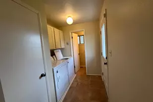 445 E 100 S, Moroni, UT 84646 - Photo 12