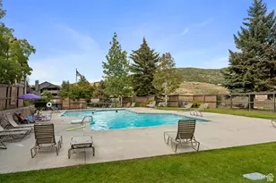 6905 N Powderwood W, Park City, UT 84098 - Photo 28