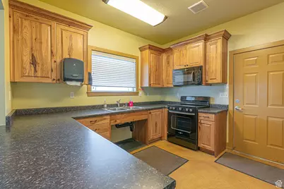 514 W 1490 N #102, Logan, UT 84341 - Photo 40