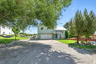 136 S 200 W, Wellsville, UT 84339 - Photo 8
