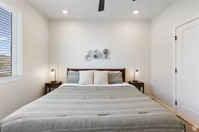 961 W Akoya Pearl St S #202, Saint George, UT 84790 - Photo 20