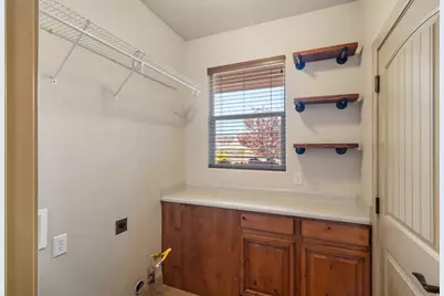 191 W 685 S, Ivins, UT 84738 - Photo 20