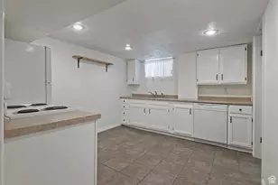 1801 E 3900 S, Salt Lake City, UT 84124 - Photo 18