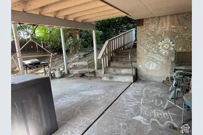 4600 S Creekview Dr, Murray, UT 84107 - Photo 36