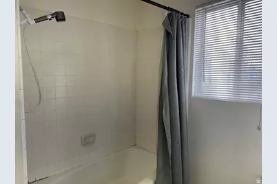 4600 S Creekview Dr, Murray, UT 84107 - Photo 12