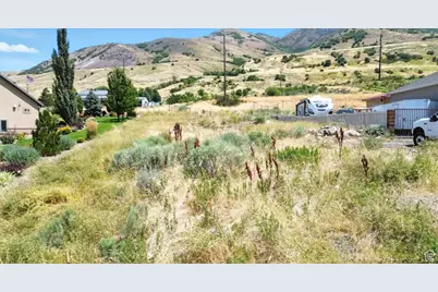 165 E 1600 S, Perry, UT 84302 - Photo 2
