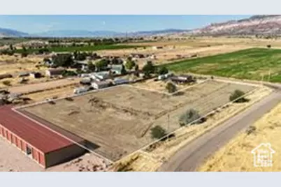 2220 N State St #14, Sigurd, UT 84657 - Photo 2
