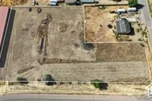 2220 N State St, Sigurd, UT 84657 - Photo 1