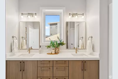 881 E Grizzly Draw Ct #75, Hideout, UT 84036 - Photo 16