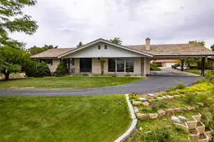 349 Crestview Dr, Price, UT 84501 - Photo 1