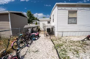 3281 W Coventry Dr S, West Valley, UT 84119 - Photo 16