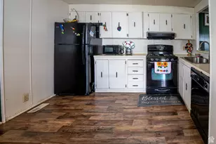 3281 W Coventry Dr S, West Valley, UT 84119 - Photo 10