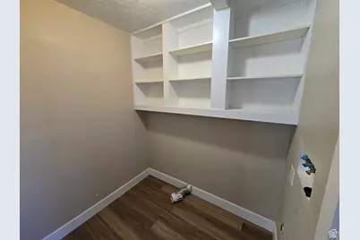 810 W 2000 N #R2, Mapleton, UT 84664 - Photo 6