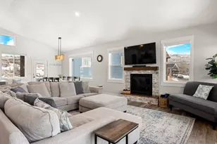 388 W Cricket Circle, Garden City, UT 84028 - Photo 8