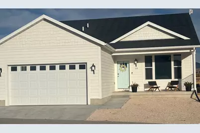 133 E Sailors Way, Garden City, UT 84028 - Photo 2