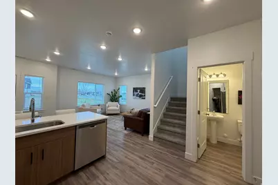 520 W 400 S, Providence, UT 84332 - Photo 8