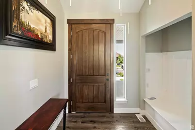 873 S 250 E, Santaquin, UT 84655 - Photo 2