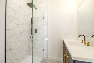 676 S 200 W, Salt Lake City, UT 84101 - Photo 18