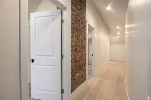 676 S 200 W, Salt Lake City, UT 84101 - Photo 14