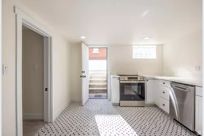 676 S 200 W, Salt Lake City, UT 84101 - Photo 34