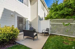 1027 E Sara Ln S, Ogden, UT 84404 - Photo 20