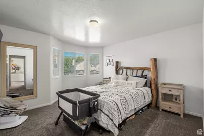 1027 E Sara Ln S, Ogden, UT 84404 - Photo 10