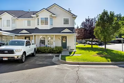 1027 E Sara Ln S, Ogden, UT 84404 - Photo 2